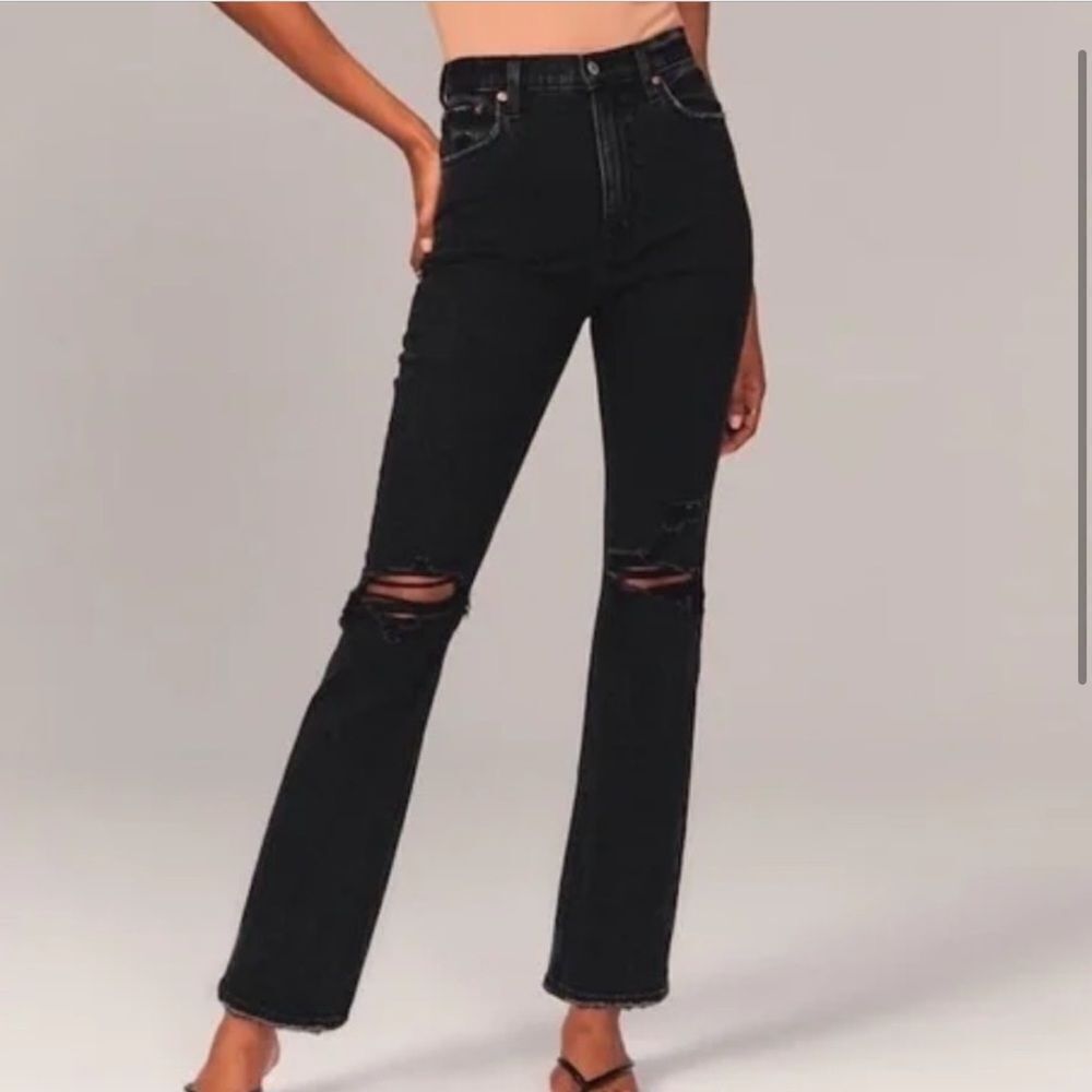 Abercrombie & Fitch High-Rise Black Distressed Straight Jeans